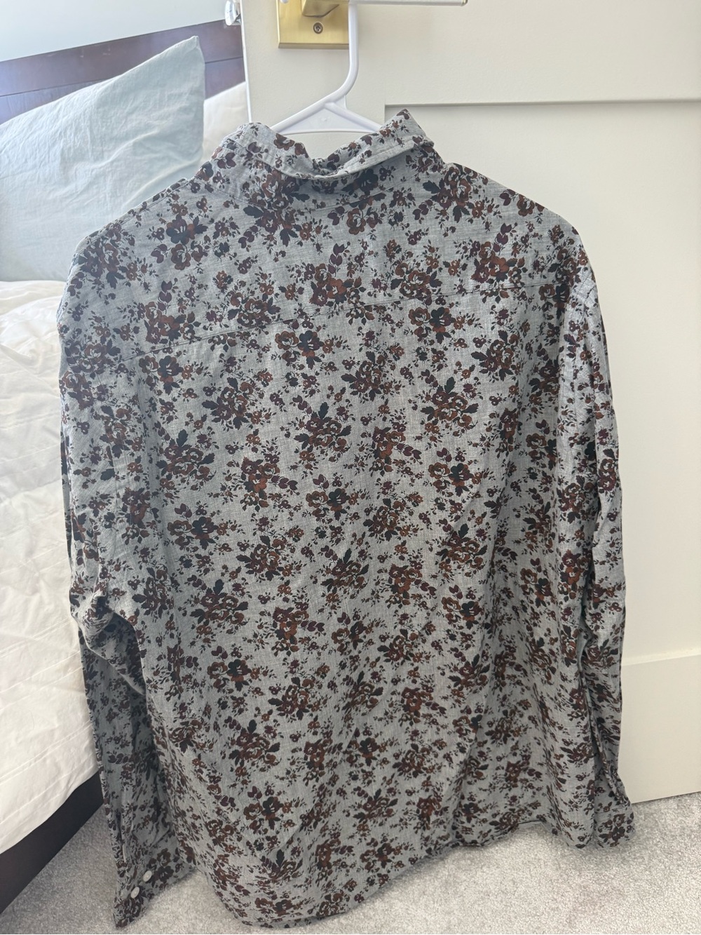 Express button down - Picture 2 of 3